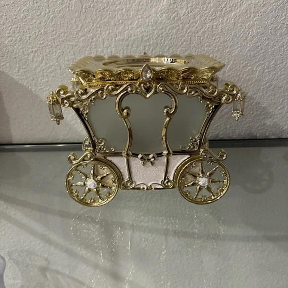 Disney Carriage Candle Holder Bath and Body Works - Picture 2 of 5